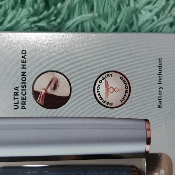 ((NEW)) Finishing Touch- Flawless Brows - Picture 4 of 15